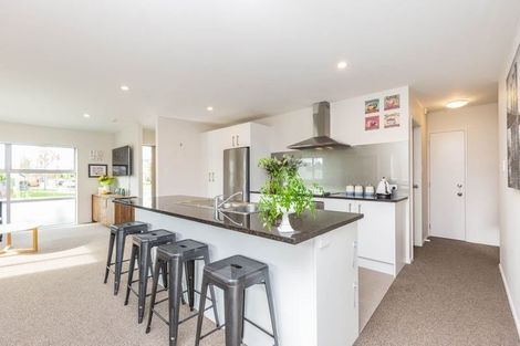 Photo of property in 24 Popokatea Drive, Takanini, 2112