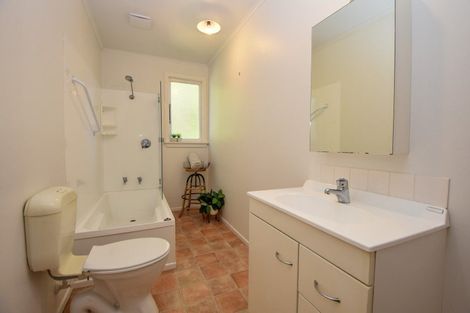 Photo of property in 45 Moroa Road, Tauwharenikau, 5771