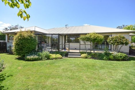 Photo of property in 5 Ash Place, Mosgiel, 9024