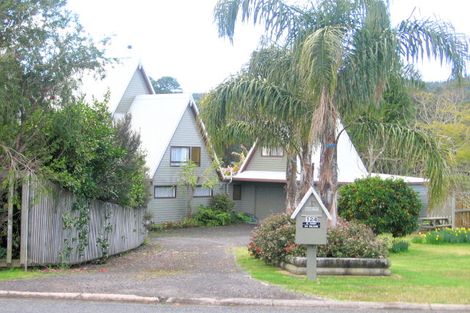 Photo of property in 124 Tukere Drive, Whangamata, 3620