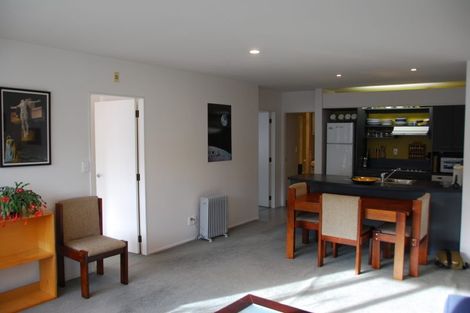 Photo of property in St Peters Apartments, 9e/192 Willis Street, Te Aro, Wellington, 6011