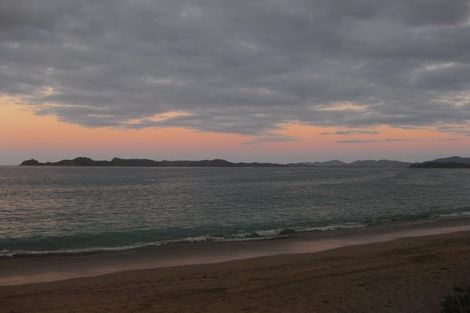 Photo of property in 129 Long Beach Road, Russell, 0202