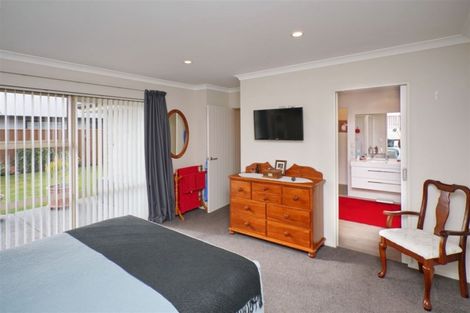 Photo of property in 16 Magnate Drive, Kaiapoi, 7630