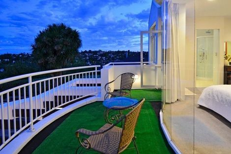 Photo of property in 34 King Richard Place, Browns Bay, Auckland, 0630