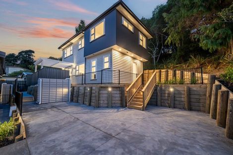 Photo of property in 70d Heretaunga Square, Silverstream, Upper Hutt, 5019