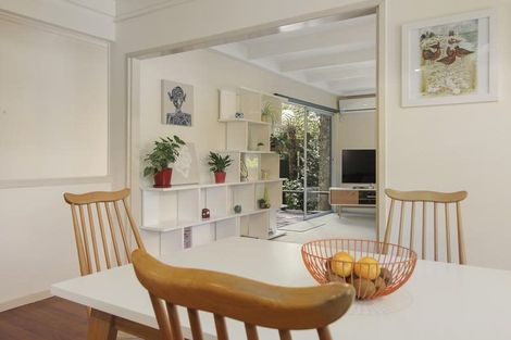 Photo of property in 15 Tainui Road, Titirangi, Auckland, 0604