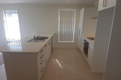 Photo of property in 8 Ketu Way, Takanini, 2112