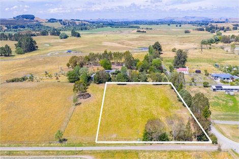 Photo of property in 30 Pa Street, Waipawa, 4275