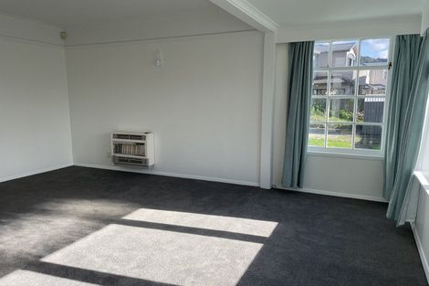 Photo of property in 10 Lonsdale Crescent, Rongotai, Wellington, 6022