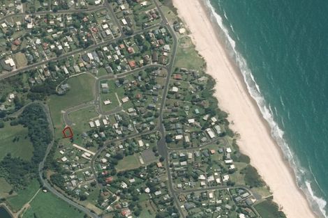 Photo of property in 15 Ross Place, Whiritoa, Whangamata, 3691