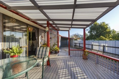 Photo of property in 21 Cargill Grove, Kelvin Grove, Palmerston North, 4414