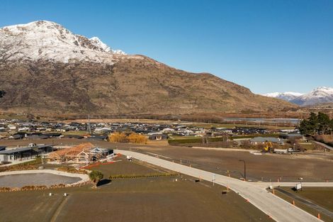 Photo of property in 11 Kahiwi Drive, Lower Shotover, Queenstown, 9304