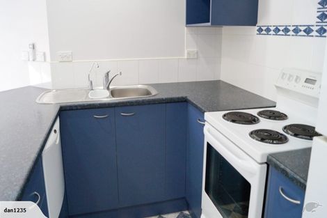 Photo of property in 1b Estuary Views, Shelly Park, Auckland, 2014