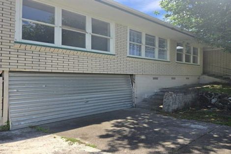 Photo of property in 155 Gossamer Drive, Pakuranga Heights, Auckland, 2010