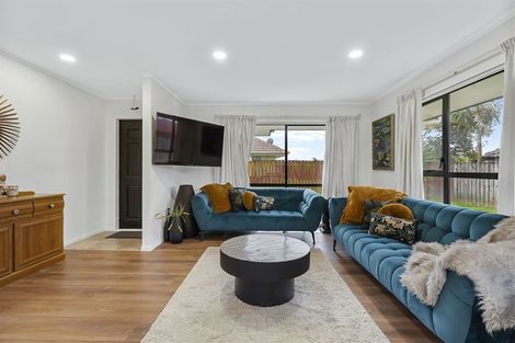 Photo of property in 25 Michael Jones Drive, Flat Bush, Auckland, 2019