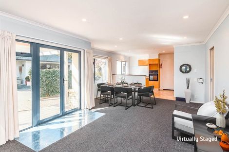 Photo of property in 14 Winston Avenue, Hokowhitu, Palmerston North, 4410