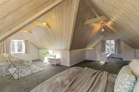 Photo of property in 15 Lower North Terrace, Kelburn, Wellington, 6012