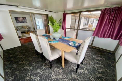 Photo of property in 40 Tudor Road, Henderson, Auckland, 0610