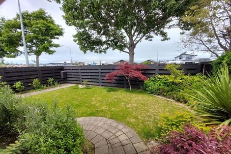 Photo of property in 370c Yaldhurst Road, Russley, Christchurch, 8042