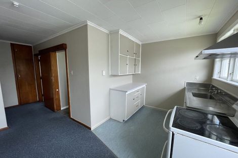 Photo of property in 443b Dalcross Street, Mayfair, Hastings, 4122