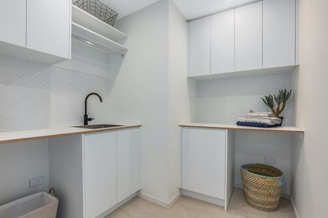 Photo of property in 11 Lauderdale Road, Papakowhai, Porirua, 5024