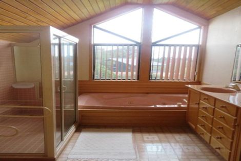 Photo of property in 17 Hostel Access Road, Eastern Beach, Auckland, 2012