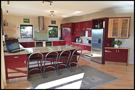Photo of property in 27a Shelter Grove, Frankleigh Park, New Plymouth, 4310