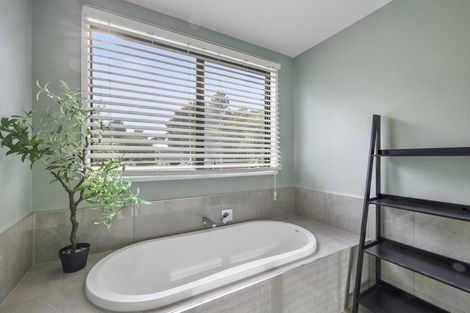 Photo of property in 32a Aubrey Street, New Plymouth, 4310