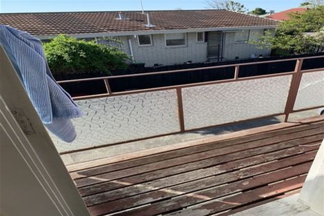 Photo of property in 2/11 Division Street, Riccarton, Christchurch, 8041