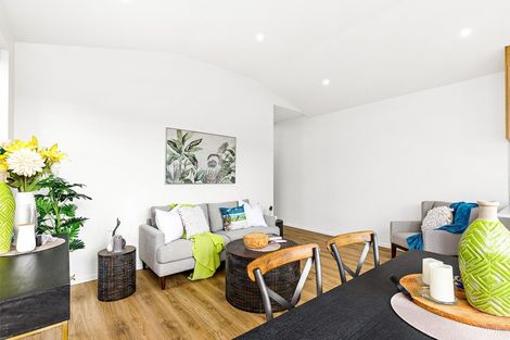 Photo of property in 15 Matakohe Road, Westgate, Auckland, 0814