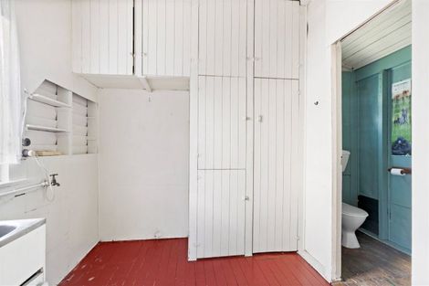 Photo of property in 34 Derby Street, Westport, 7825