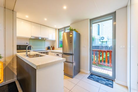 Photo of property in 34 Hill View Crescent, Highfield, Timaru, 7910