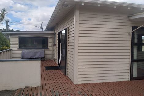 Photo of property in 16 Severn Street, Green Island, Dunedin, 9018
