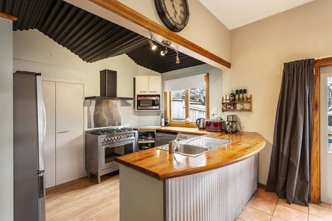 Photo of property in 8 Rennie Street, Green Island, Dunedin, 9018