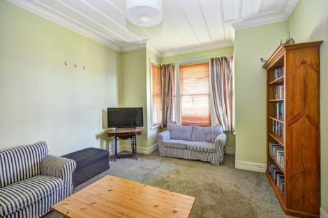 Photo of property in 43 Queens Drive, Saint Kilda, Dunedin, 9012