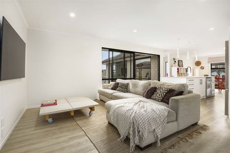 Photo of property in 74 Cumberland Drive, Flagstaff, Hamilton, 3210