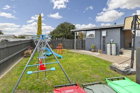 Photo of property in 30 Folkestone Drive, Flaxmere, Hastings, 4120