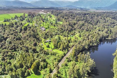 Photo of property in 1946 Arnold Valley Road, Moana, Dobson, 7872