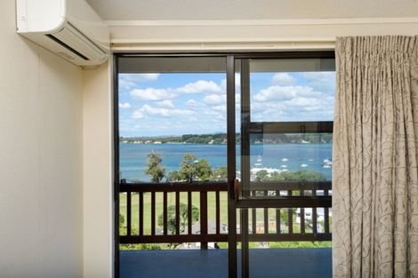 Photo of property in 87 Harbour View Road, Omokoroa, 3114