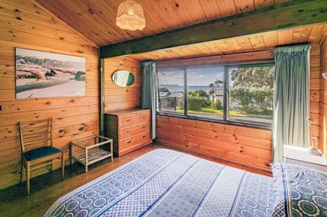 Photo of property in 108 Oratia Place, Onemana, Whangamata, 3691