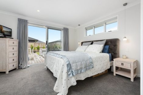 Photo of property in 9 Rotomanu Place, Pyes Pa, Tauranga, 3112