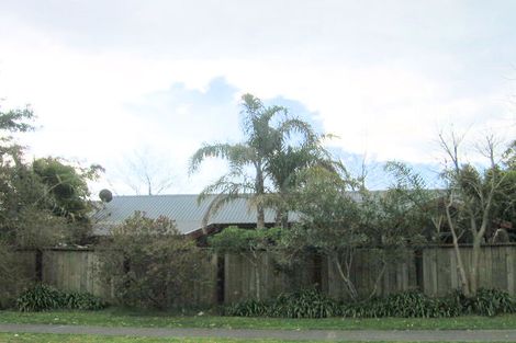 Photo of property in 2 Garnet Drive, Papamoa Beach, Papamoa, 3118