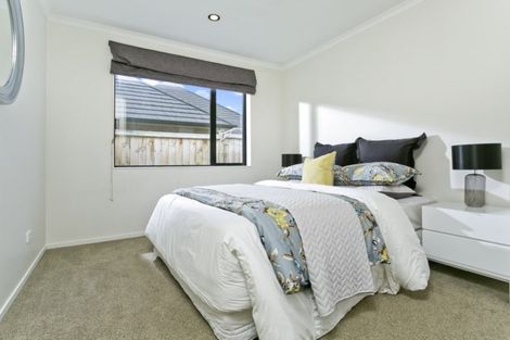 Photo of property in 5 Skipjack Pass, Silverdale, 0932