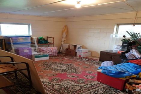 Photo of property in 277 High Street, Eltham, 4322