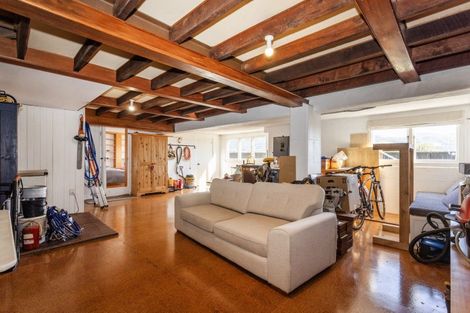 Photo of property in 3 Rosehill Road, Macandrew Bay, Dunedin, 9077