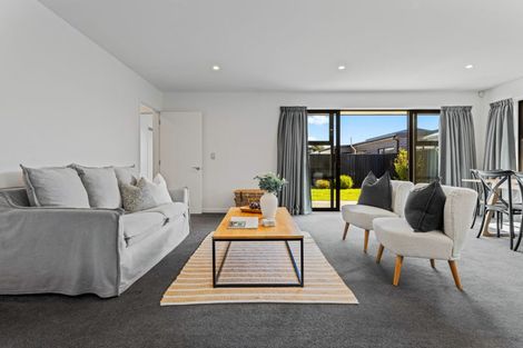 Photo of property in 15 Booth Way, Belfast, Christchurch, 8051