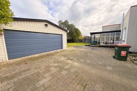Photo of property in 11 Taranaki Street, Saint Johns Hill, Whanganui, 4501