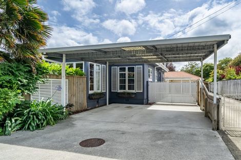 Photo of property in 31 Heretaunga Square, Silverstream, Upper Hutt, 5019