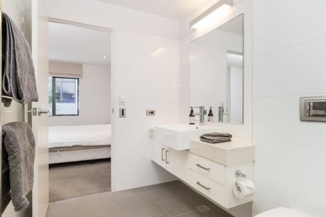 Photo of property in Vivaldi Apartments, 5/48 Marine Parade, Mount Maunganui, 3116