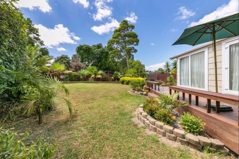 Photo of property in 61 Oreil Avenue, West Harbour, Auckland, 0618